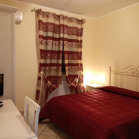 Bed and Breakfast L'Infinito à Carbognano Extérieur photo