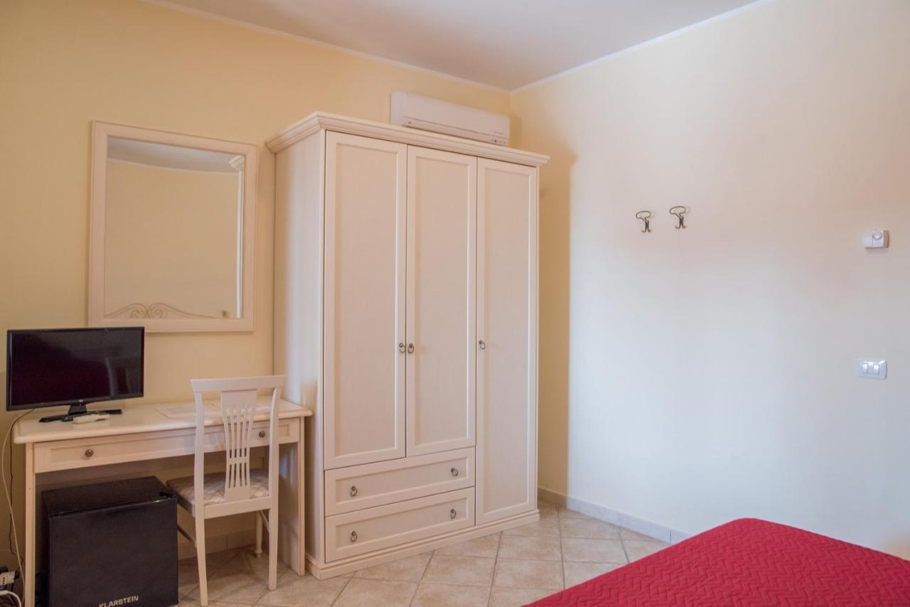 Bed and Breakfast L'Infinito à Carbognano Extérieur photo