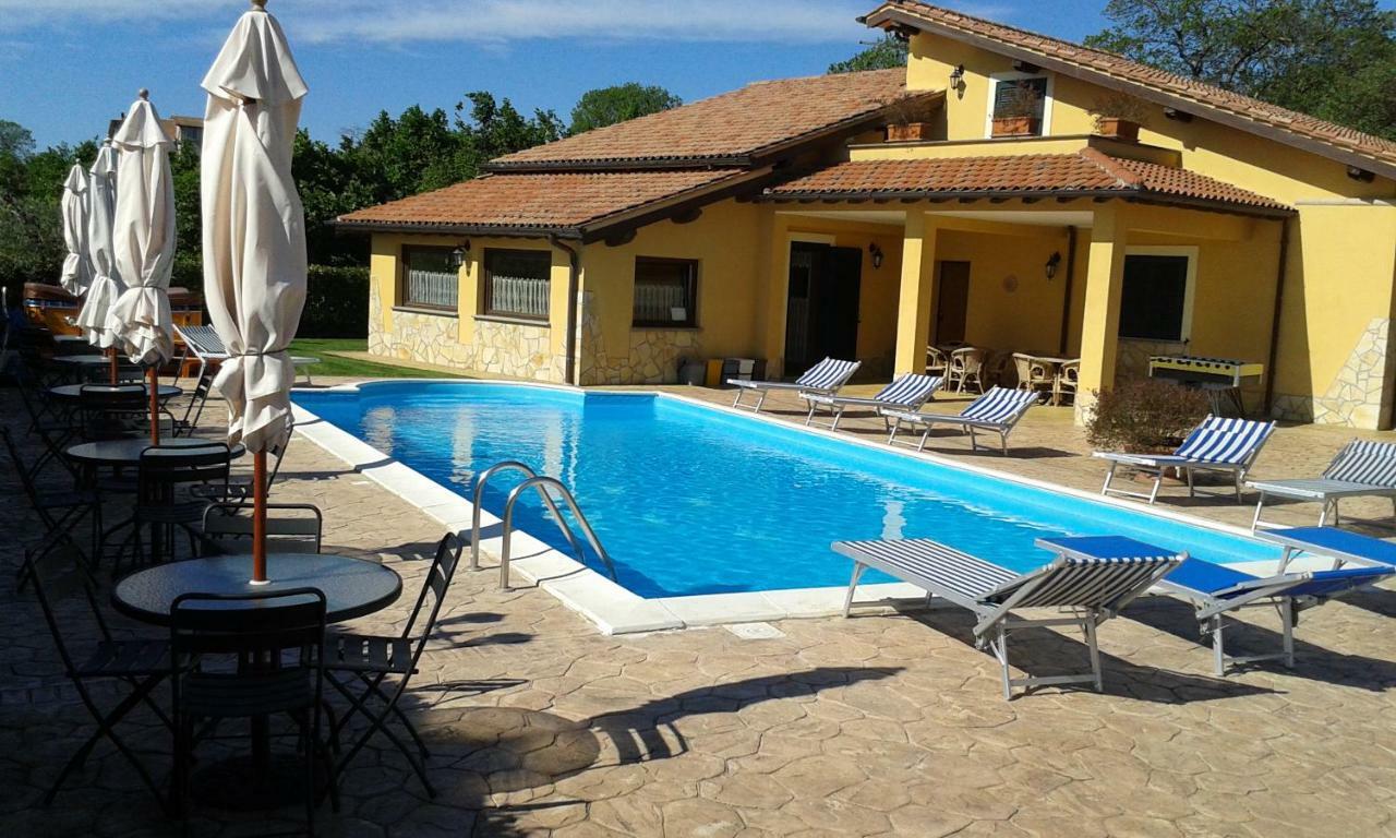 Bed and Breakfast L'Infinito à Carbognano Extérieur photo